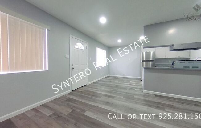 Glazier Dr 1524