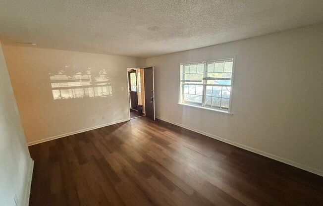 Spacious condo minutes from south Charlotte