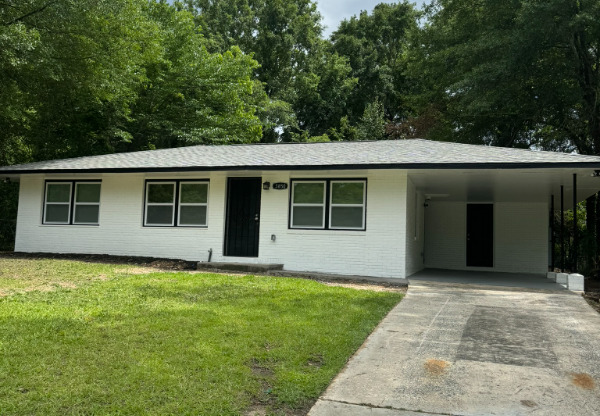 3850 SPENCER CIR
