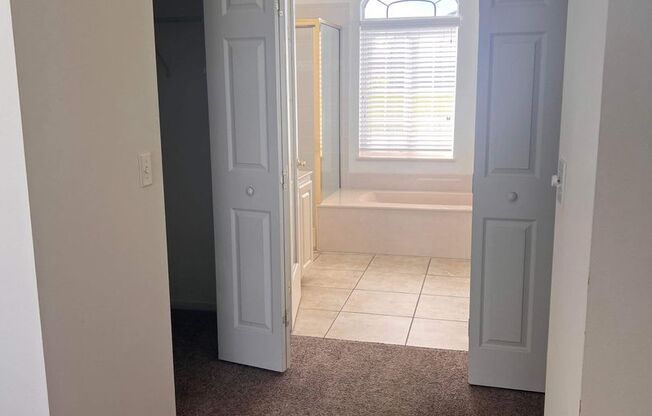 3 beds, 2 baths, $2,200