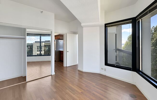 2 beds, 1 bath, $3,400, Unit APARTMENT 517