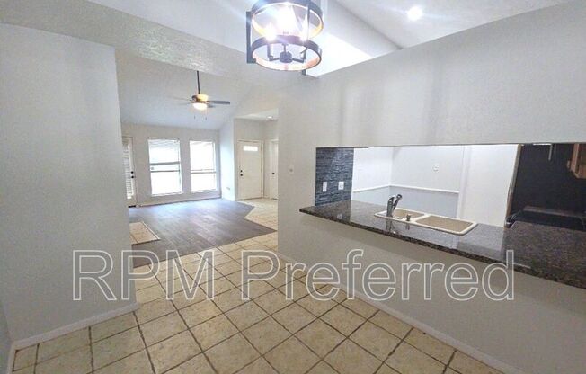 8718 ROARING PT DR