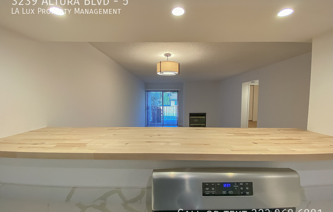3239 ALTURA BLVD