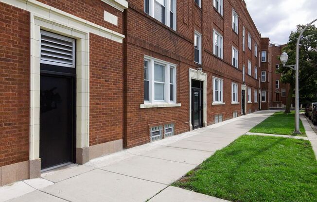 1 bed, 1 bath, 446 sqft, $1,341, Unit 4911-2