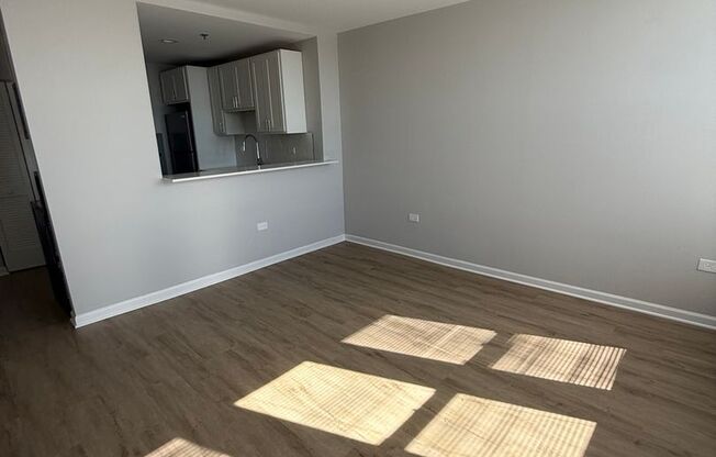 1 bed, 1 bath, 550 sqft, $1,450, Unit 1101