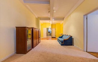 102-55 67 Drive