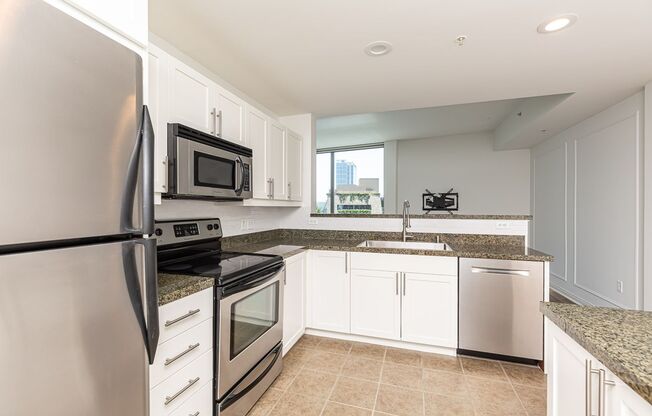 2 beds, 2 baths, $3,288