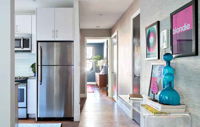 2 beds, 1,168 sqft, $9,795, Unit PHB