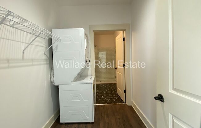 2 beds, 2 baths, 855 sqft, $1,600, Unit Unit 201