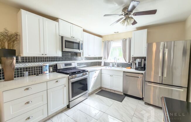 Charming 3-Bedroom Home Along Lindo Channel in Chico