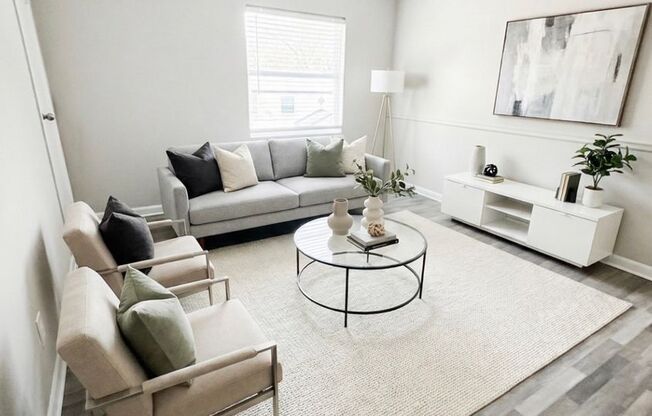 2 beds, 1 bath, 850 sqft, $1,300, Unit 26-A4