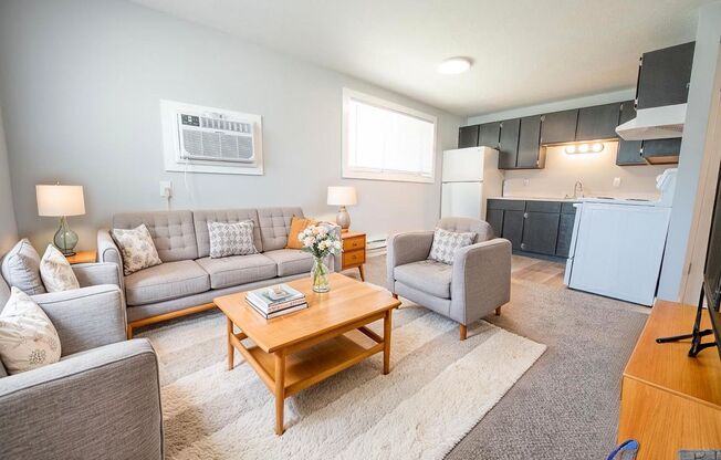 1 bed, 1 bath, 480 sqft, $899, Unit 190