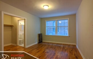 711 W Belmont Ave