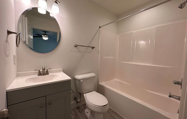 2 beds, 2.5 baths, 1,165 sqft, $1,825, Unit #  851