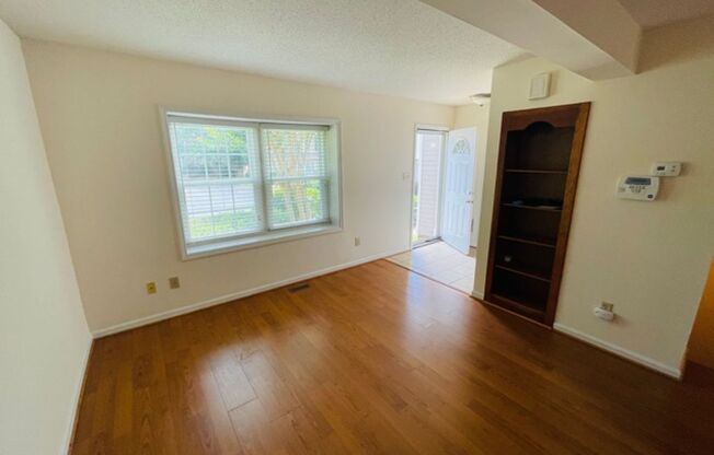 2 beds, 2 baths, $1,550