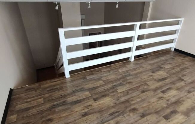 1 bed, 1 bath, 595 sqft, $899, Unit RC-103