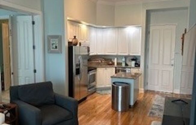 2 beds, 2.5 baths, $4,800, Unit Unit #712