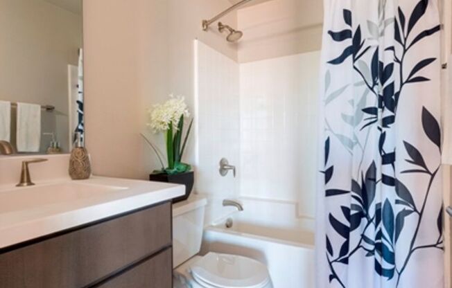 Luxury Townhomes located in the heart of Pacific Beach