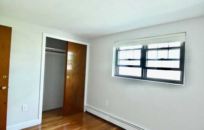 1 bed, 1 bath, 800 sqft, $2,100, Unit 4A