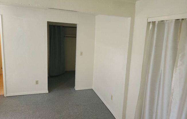 1 bed, 1 bath, $965, Unit 1130 #1