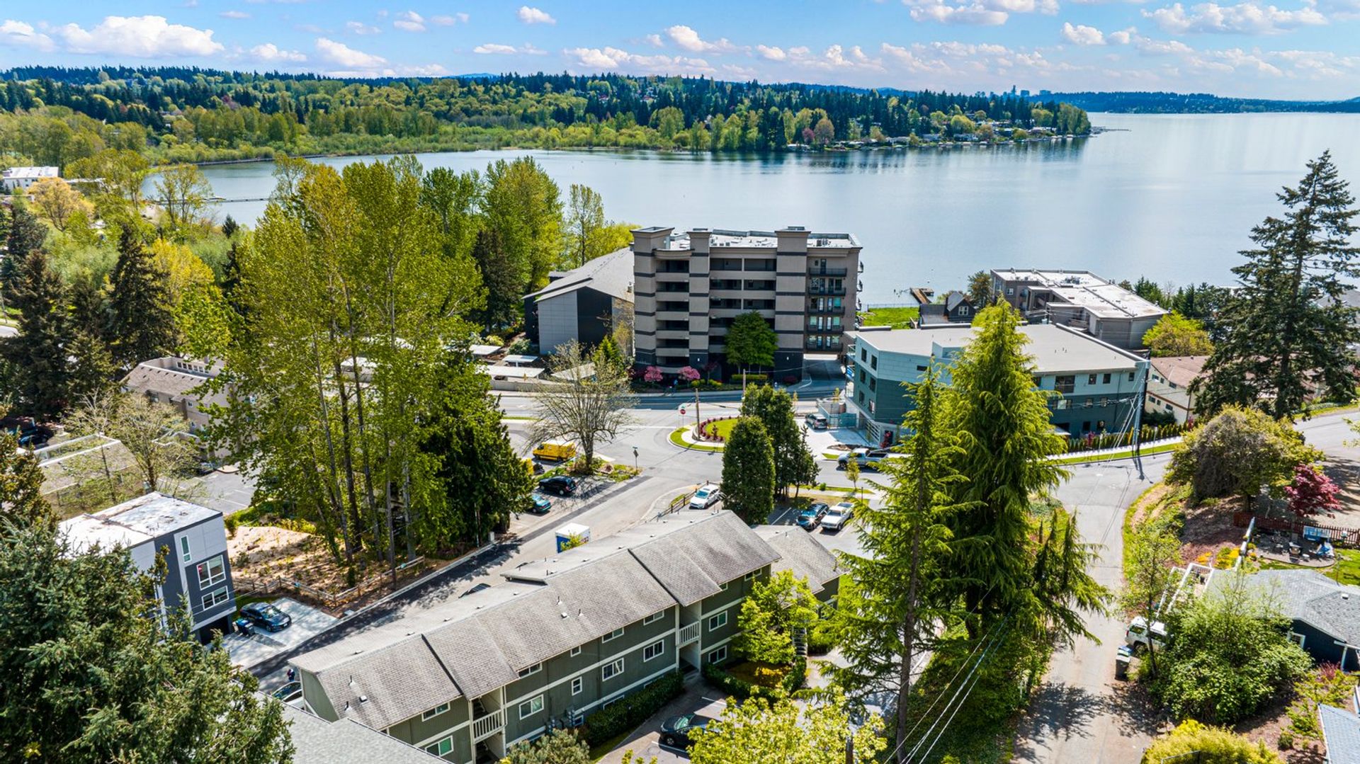 Bayshore Vista Apartments