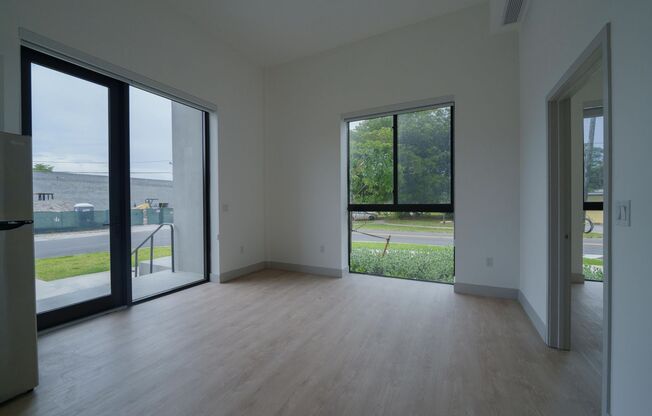 2 beds, 2 baths, 995 sqft, $3,895, Unit 105