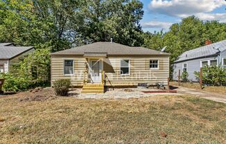 2 bedroom 1 bath home