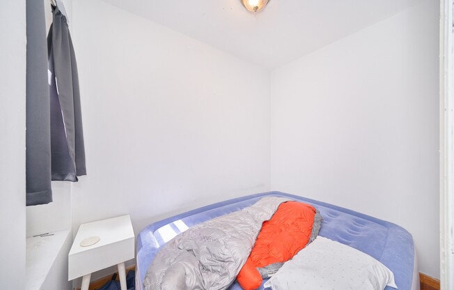 456 9 AVE