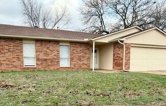 Cute home on cul-de-sac