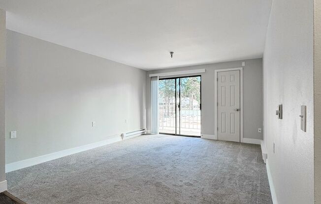 1 bed, 1 bath, 636 sqft, $1,650, Unit 324