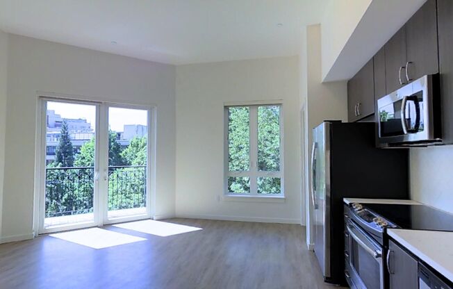 2 beds, 2 baths, 969 sqft, $2,249, Unit 308