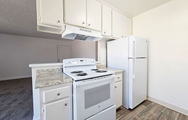 2 beds, 2 baths, $2,250, Unit 03