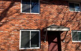 2 beds, 1 bath, 700 sqft, $875, Unit 9131