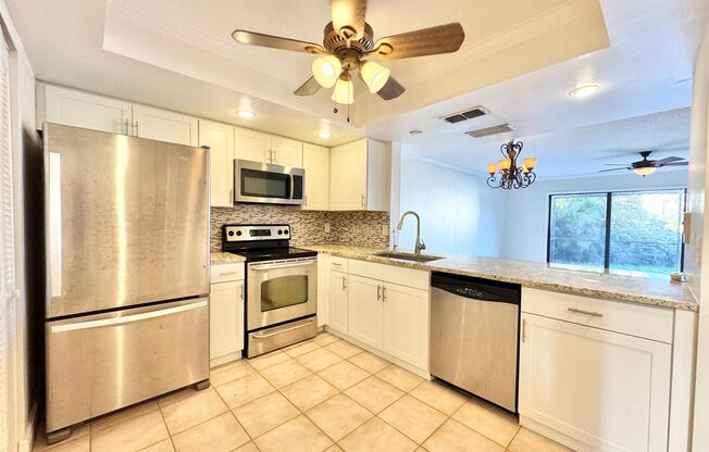 ** PELICAN RIDGE ** 2 BED / 2.5 BATH - ATTACHED GARAGE - NORTH NAPLES - ANNUAL RENTAL