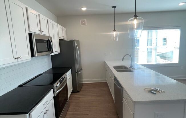2 beds, 2 baths, 1,190 sqft, $1,800, Unit B206