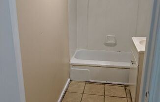 1 bed, 1 bath, $1,450, Unit Unit 2B