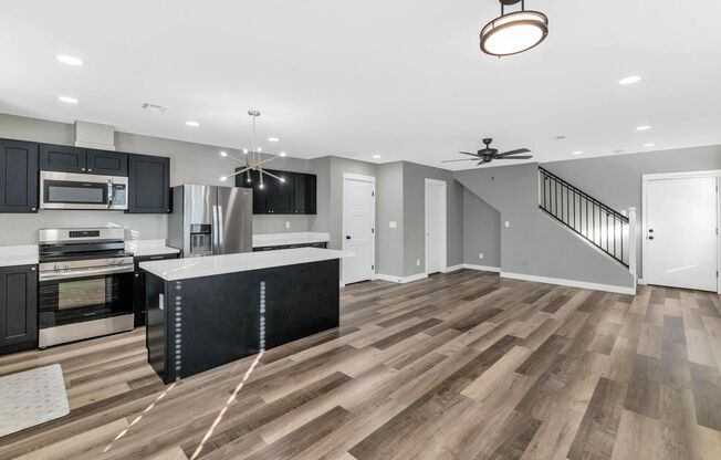 2509 E. Broadway Rd #4 Phoenix, AZ 85040