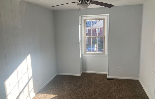 3 beds, 2 baths, $1,900, Unit # #A