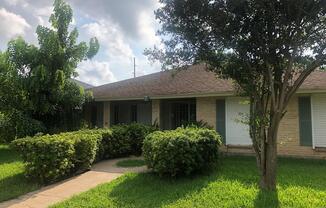 44 LAKEVIEW LN.