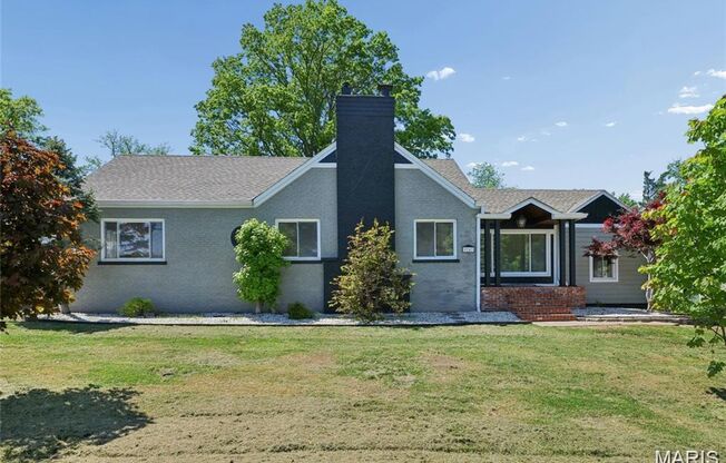 3 beds, 1 bath, 1,292 sqft, $1,900, Unit Tesson ferry Road- 9743