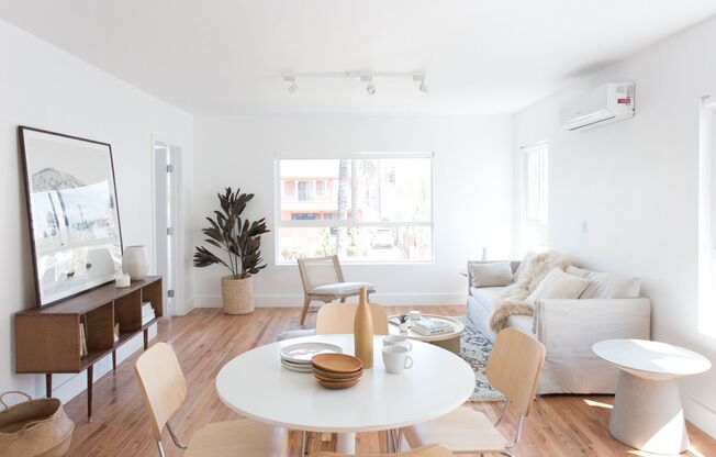 1013 N NEW HAMPSHIRE AVE