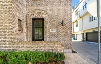 3 beds, 3.5 baths, $4,250