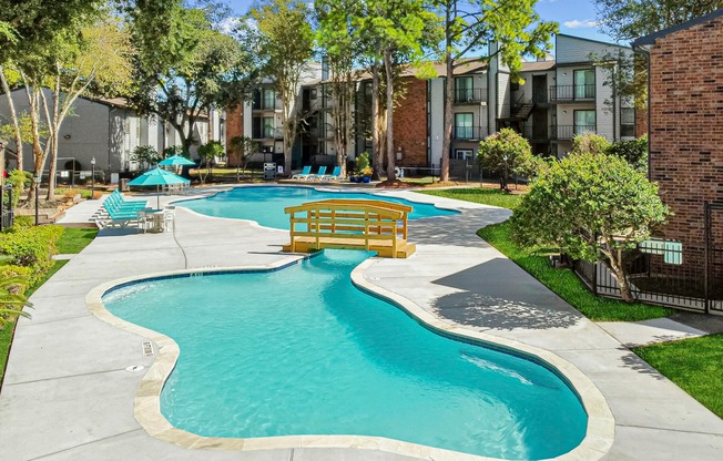 Driscoll Place | Houston, TX | Double Swimming Pool with Bridge