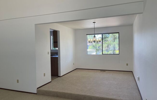 Charming 3bd split level