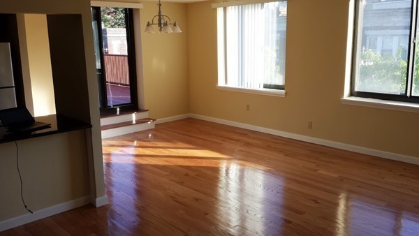 2 beds, 2 baths, 1,050 sqft, $4,150, Unit 510