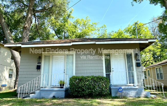 3313 COLLEGE ST