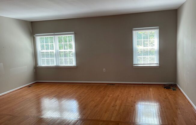 Lake Ridge 3 Bed Townhouse