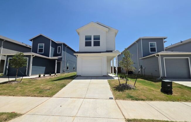 Modern 3-Bed New Construction with 2.5 Baths in Charming Providence Village!