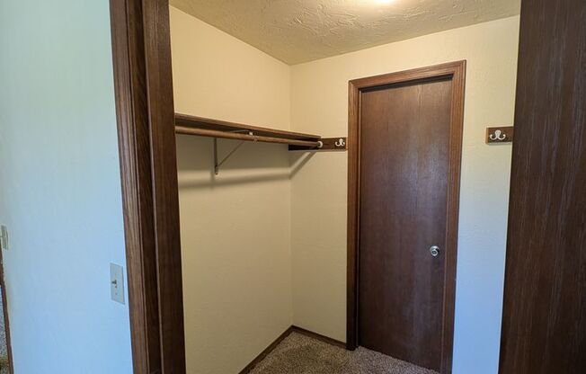 2 beds, 2 baths, 1,029 sqft, $1,209, Unit 2970-032