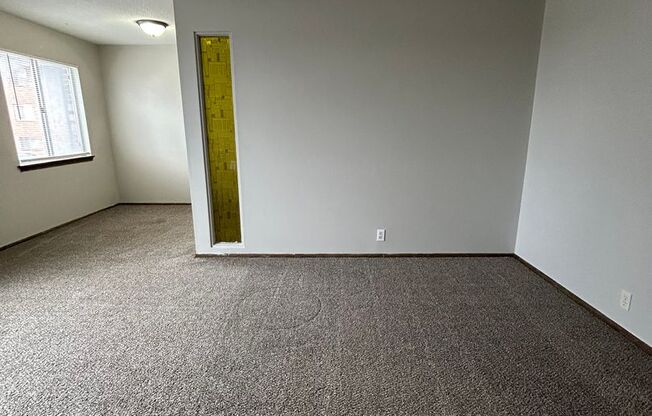 Eleganz Rentals (4619 N 56th Street)